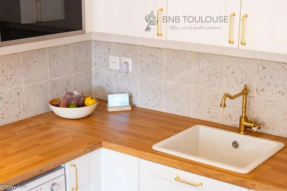Bnb Toulouse - Le Chic Castel'Nid - Clim - Parking - Terrasse - Wifi Castelnau-dʼEstrétefonds Frankrijk